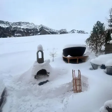 Bergdoktor Holiday home *